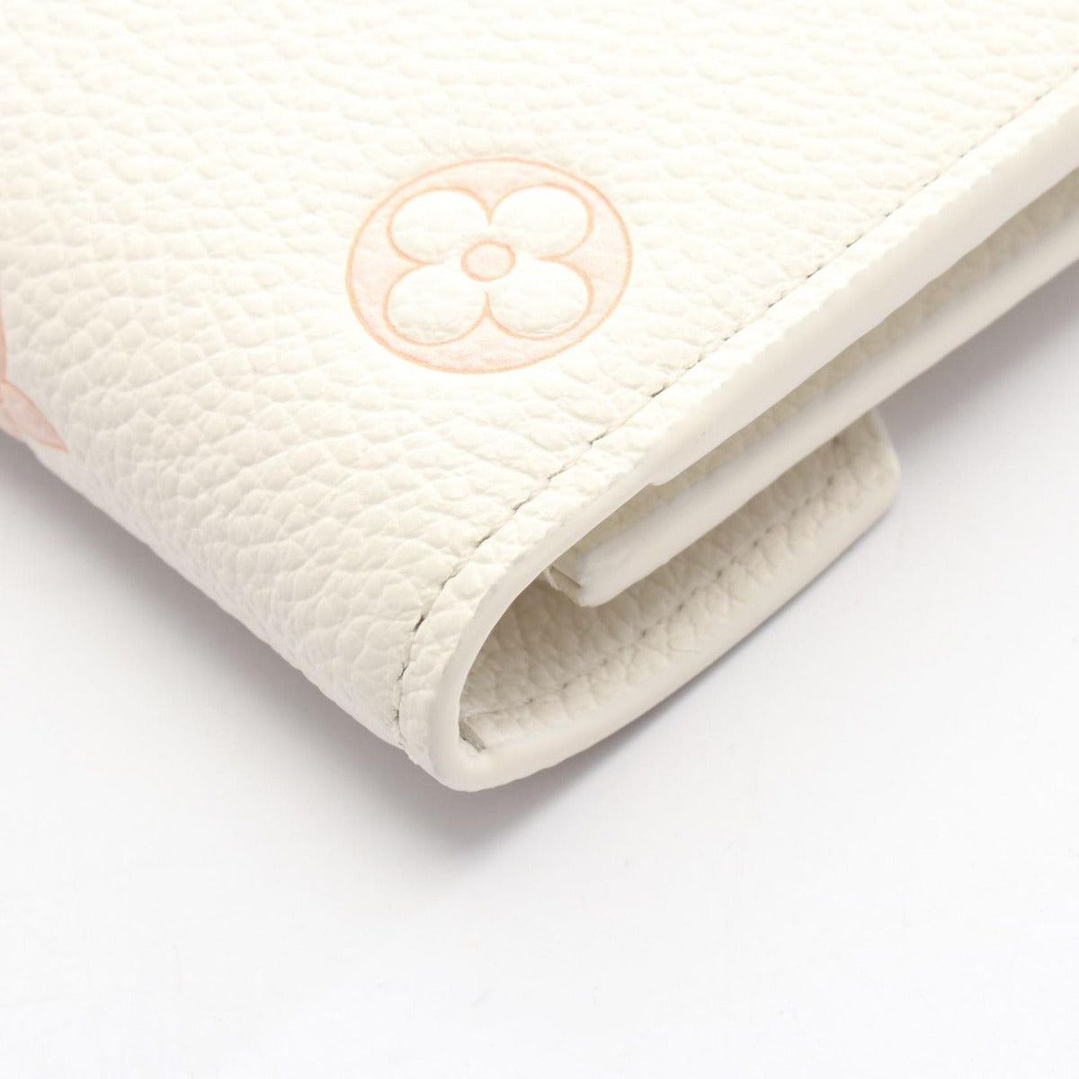 Louis Vuitton Trifold Wallet Portefeuille Victorine Milky White Peach — view 6