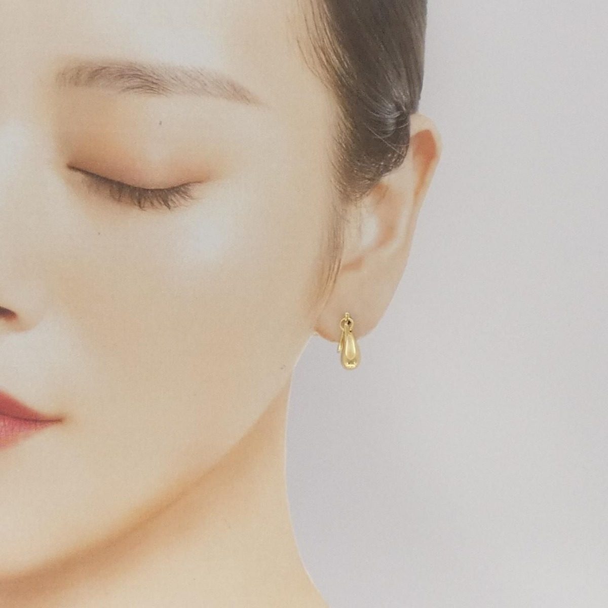 Tiffany & Co Teardrop Earrings — view 4