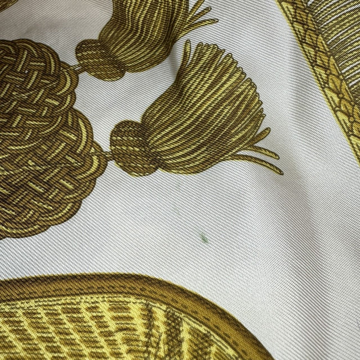 Hermes Carre 90 Poste Et Cavalerie Scarf Gold Silk — view 10