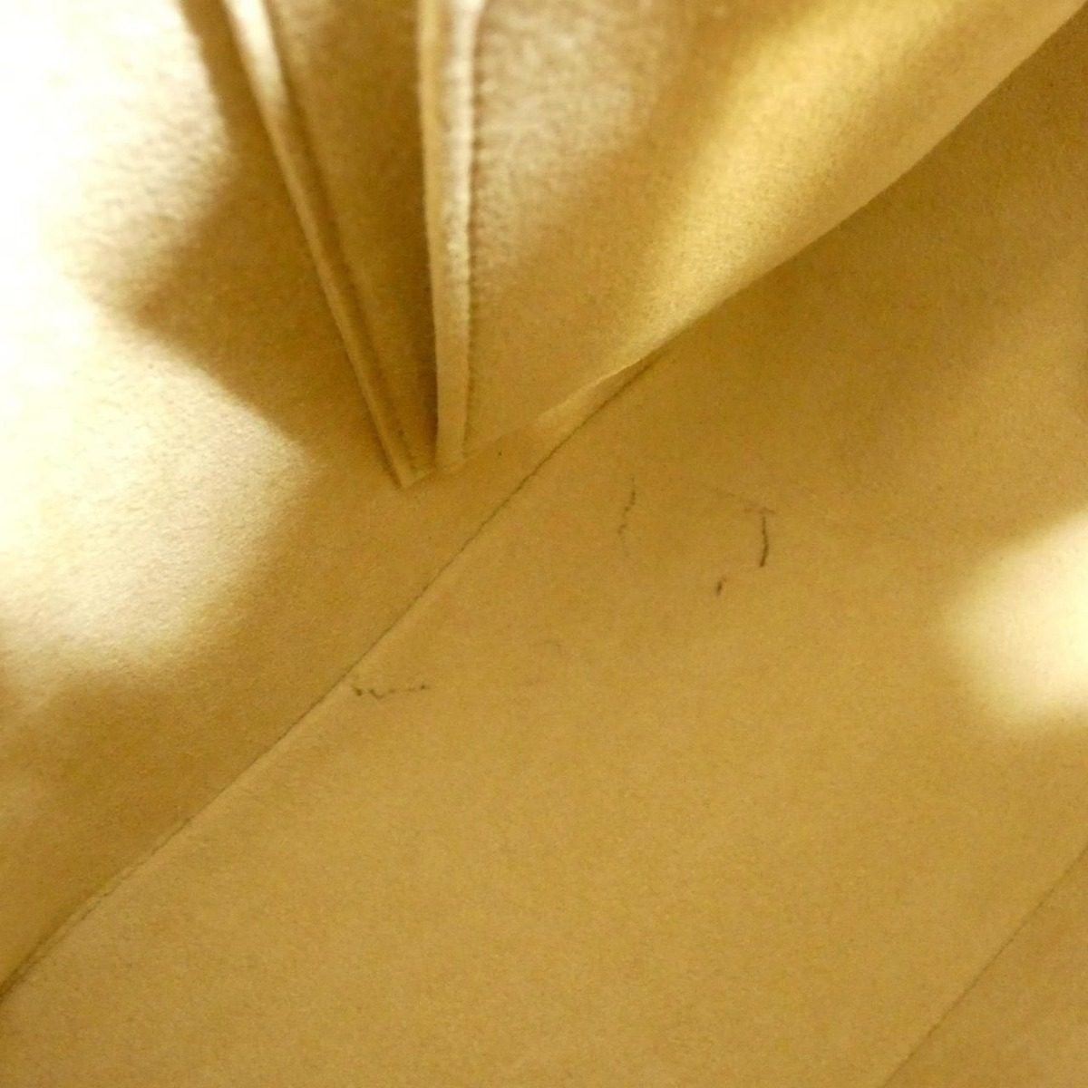 Louis Vuitton Vintage Monogram Looping MM Shoulder Bag — view 8