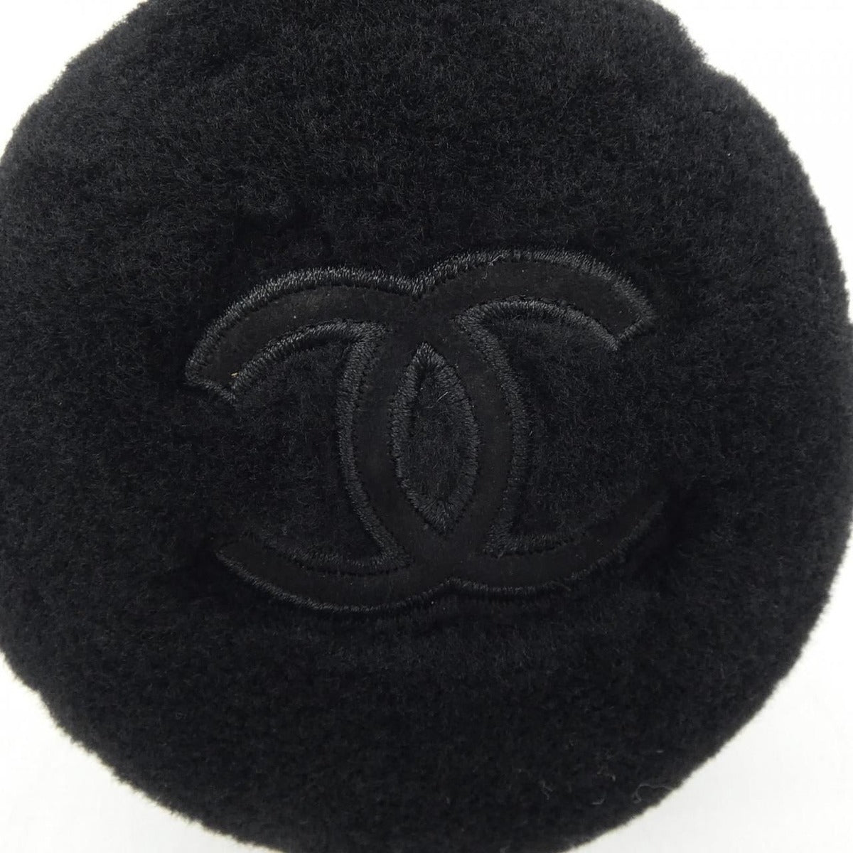 Chanel Ear Muffs Lambskin Black — view 4