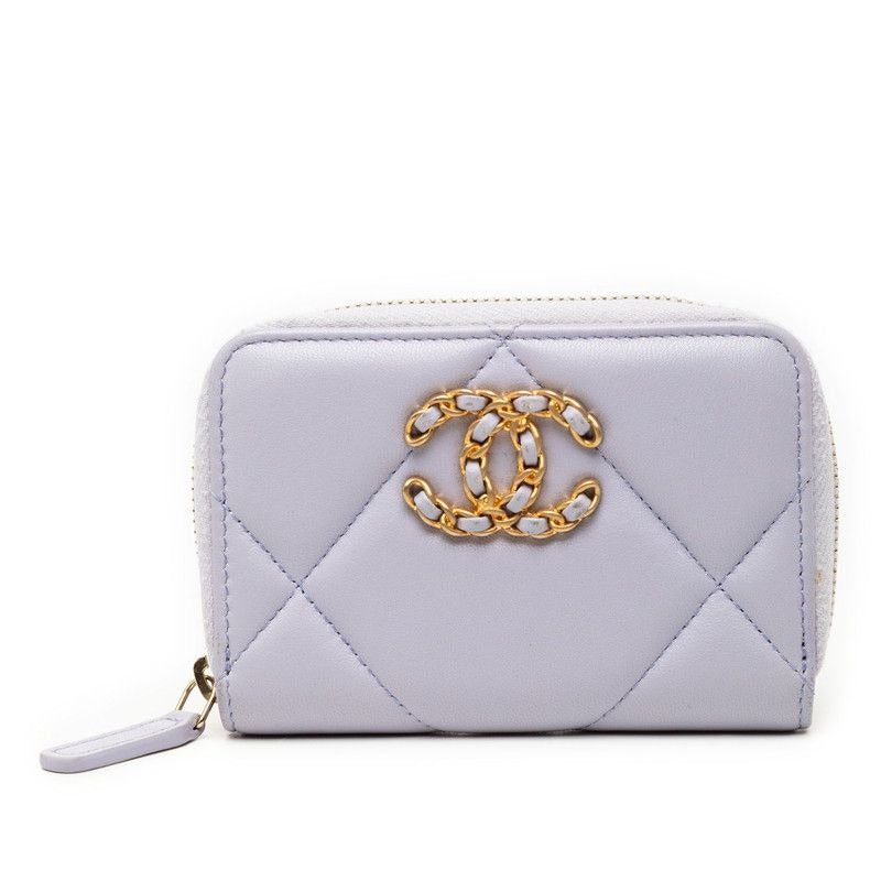 Chanel CC Logo Quilted 19 Card Case Zip Around Purple