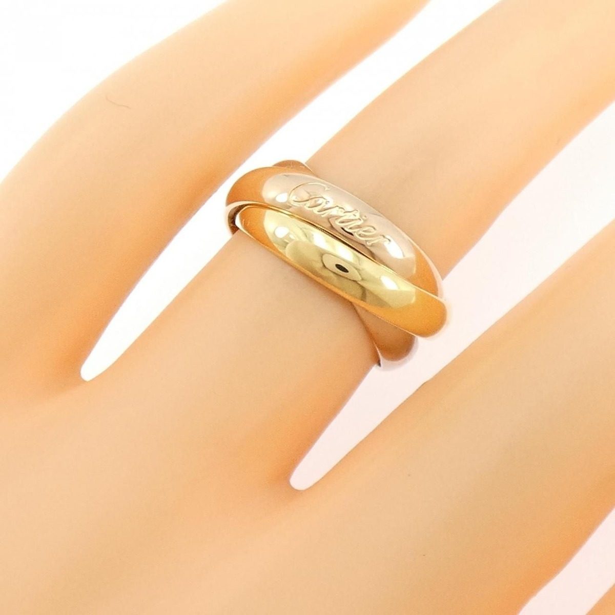Cartier Trinity Ring Gold — view 5