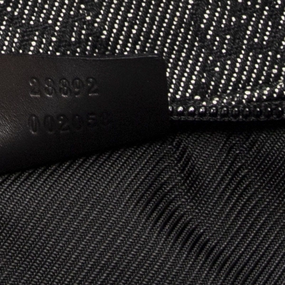 Gucci Vertical Black GG Denim Canvas Messenger Bag — view 10
