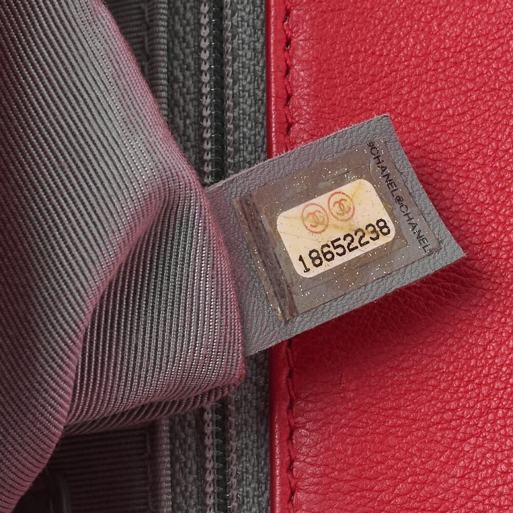 Chanel Boy Chanel Large Size Matelasse Chain Shoulder Bag Calfskin Red (silver