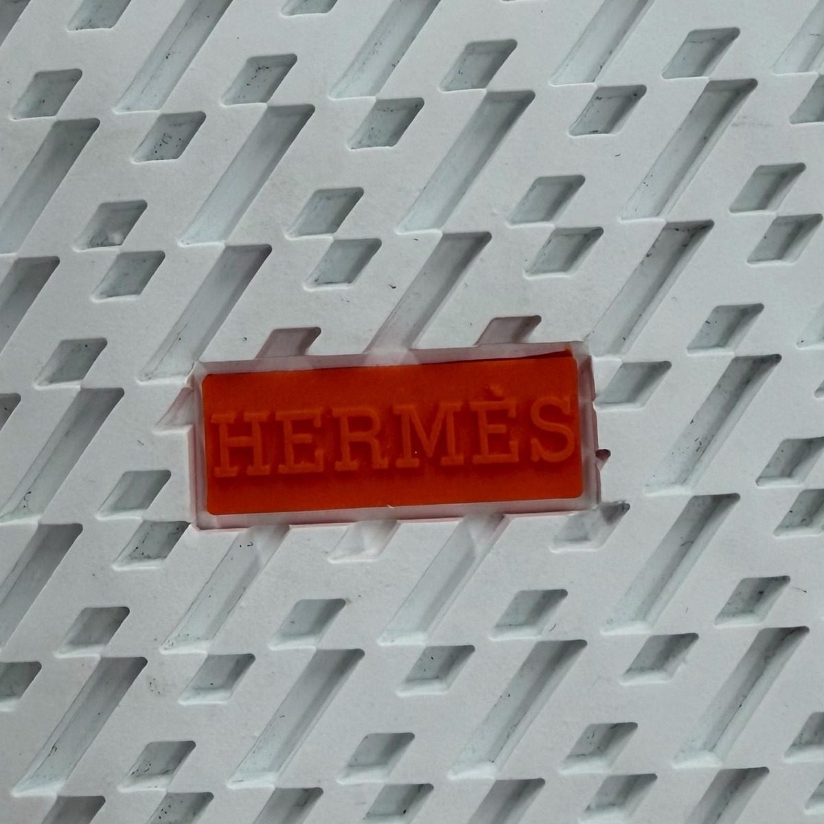 Hermes Graffiti District Leather High Cut Sneakers White 41 — view 13