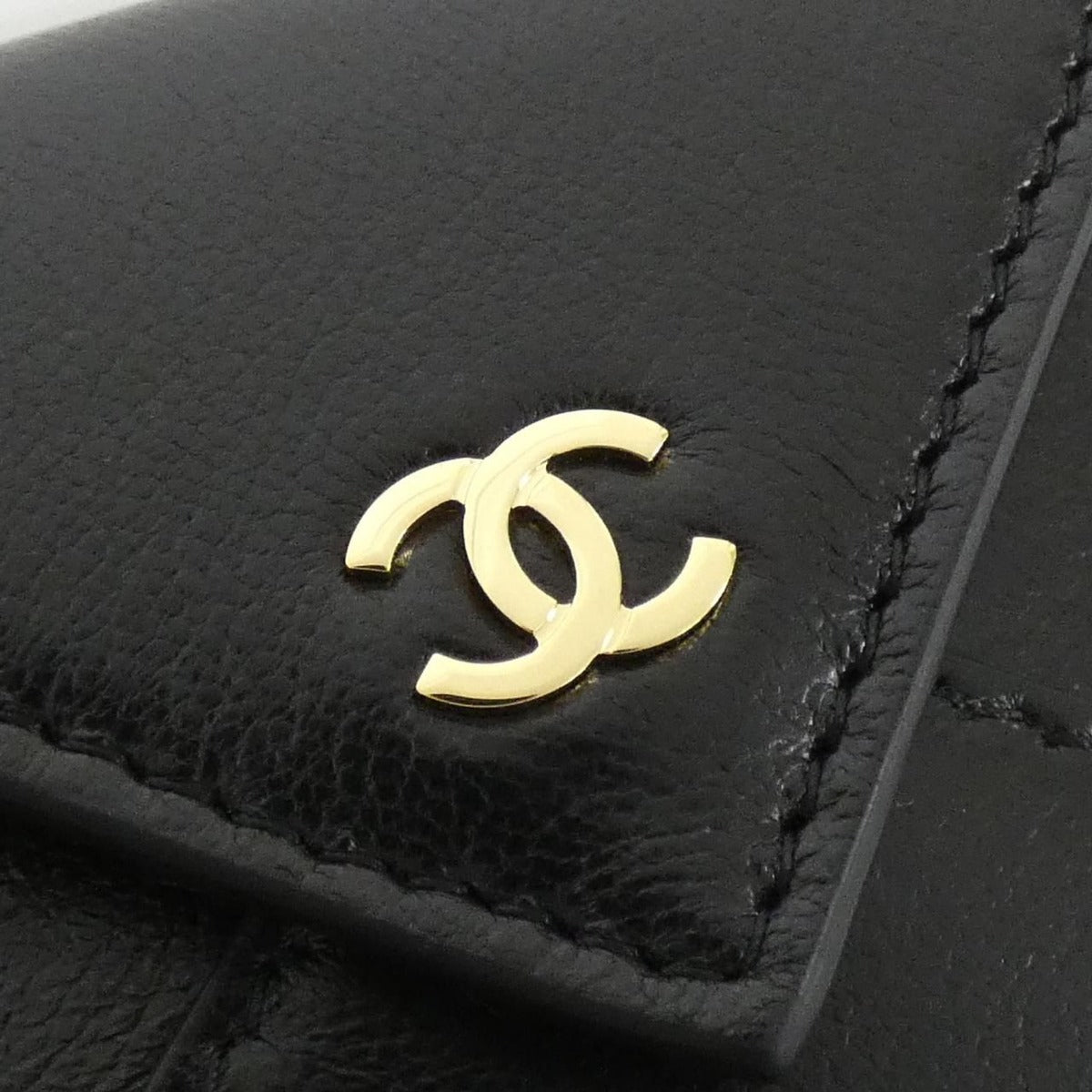 Chanel Card Case Black — view 7