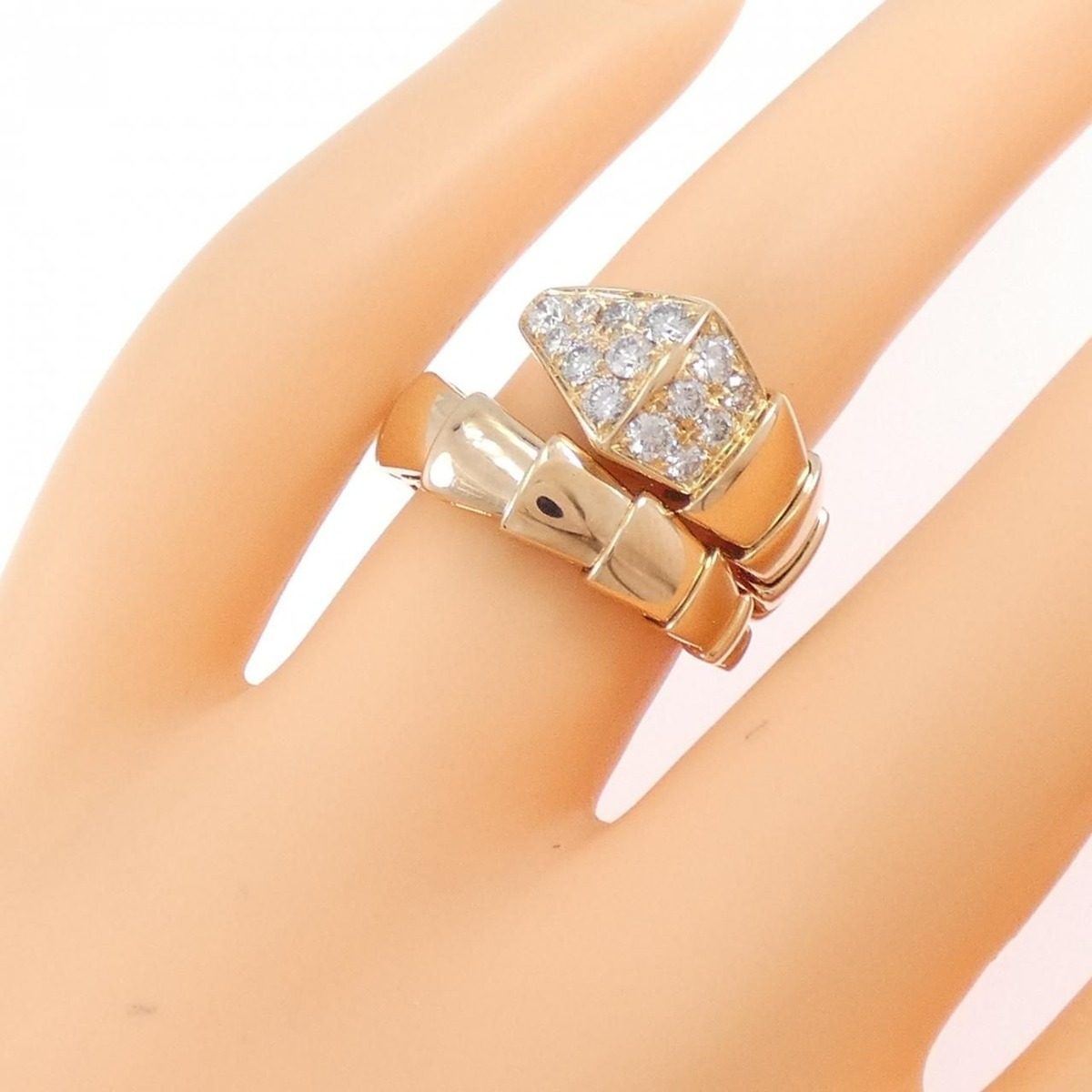 Bvlgari Serpenti Viper Ring — view 6
