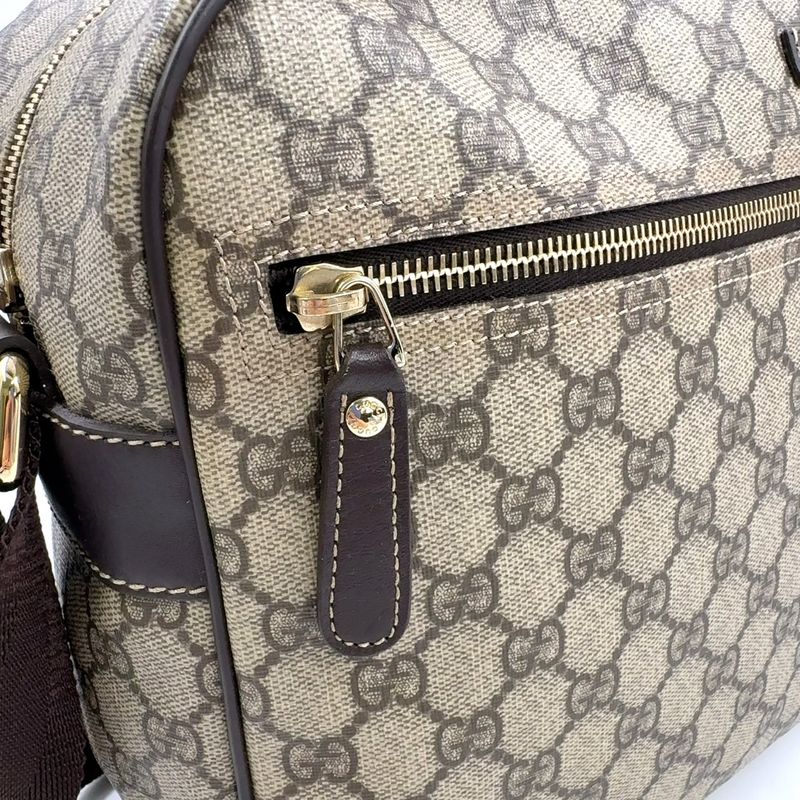 Gucci Crossbody GG Supreme PVC Brown Shoulder Bag Gold 211107