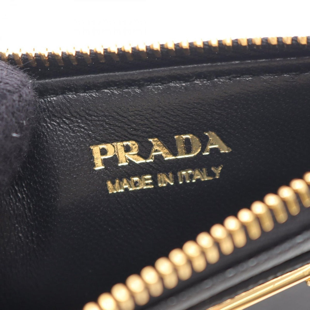 Prada Card Case Saffiano Triang 1 Mc086 Qhhf 0002 Nero Leather — view 4