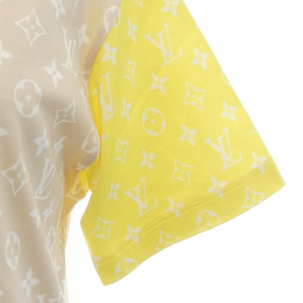 Louis Vuitton Pastel Monogram T-Shirt — view 7
