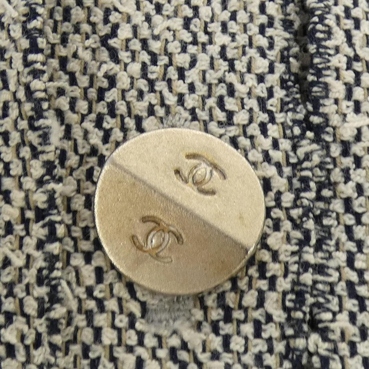 Chanel Vintage 99C Jacket — view 7