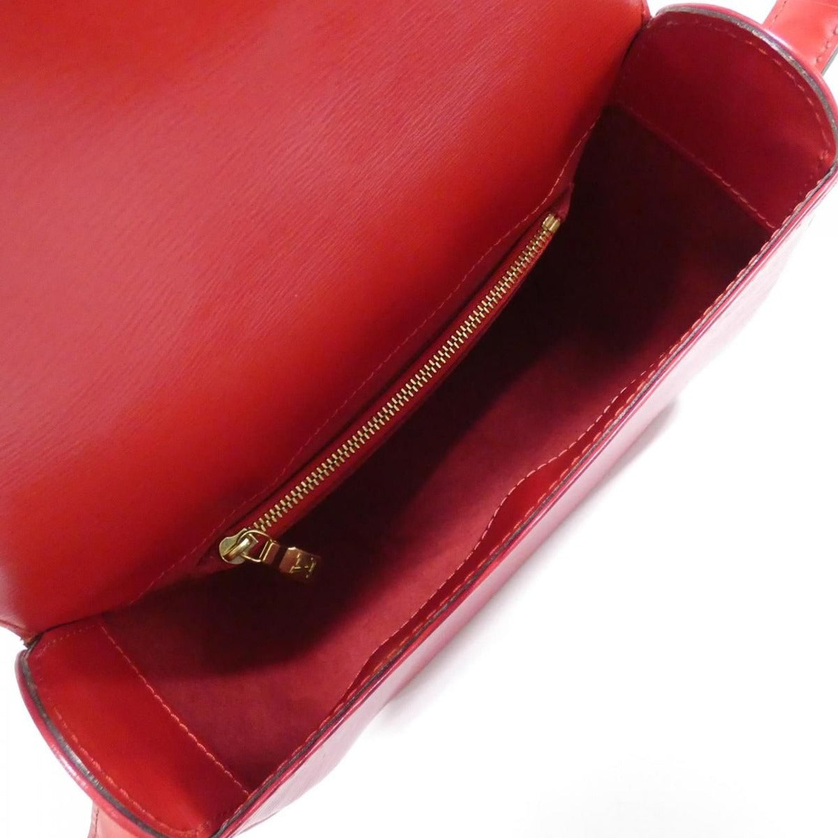 Louis Vuitton Epi Buci Shoulder Bag — view 9