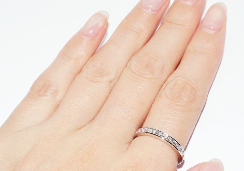 Tiffany & Co Pt950 Ring With 11 Diamonds (033ct) Half Circle Channel Setting