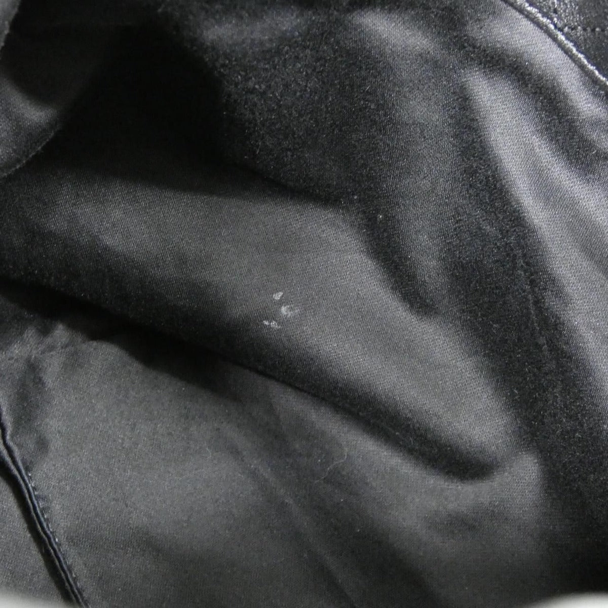 Chanel Shoulder Bag Black Mat — view 8