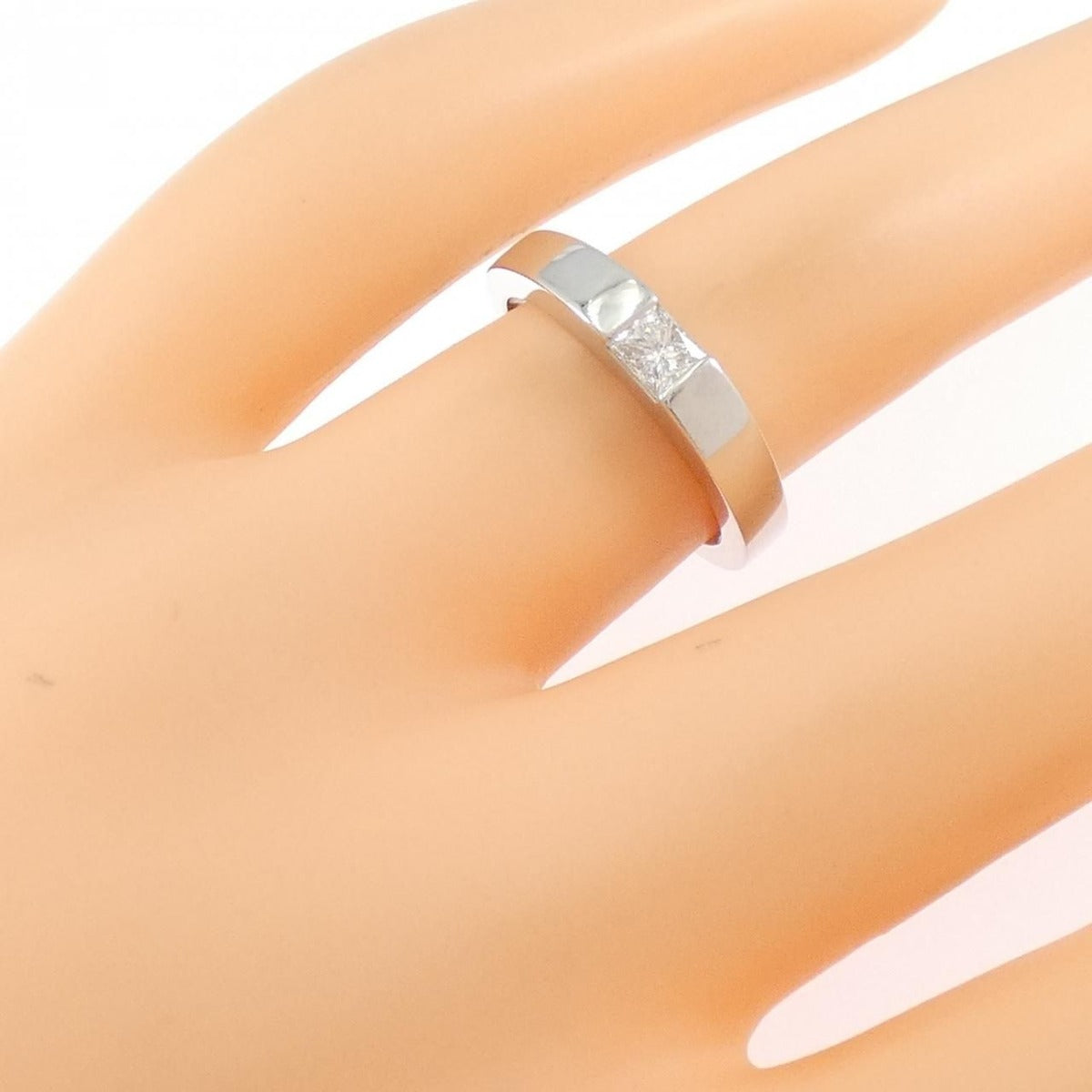 Cartier Tank Ring L — view 6