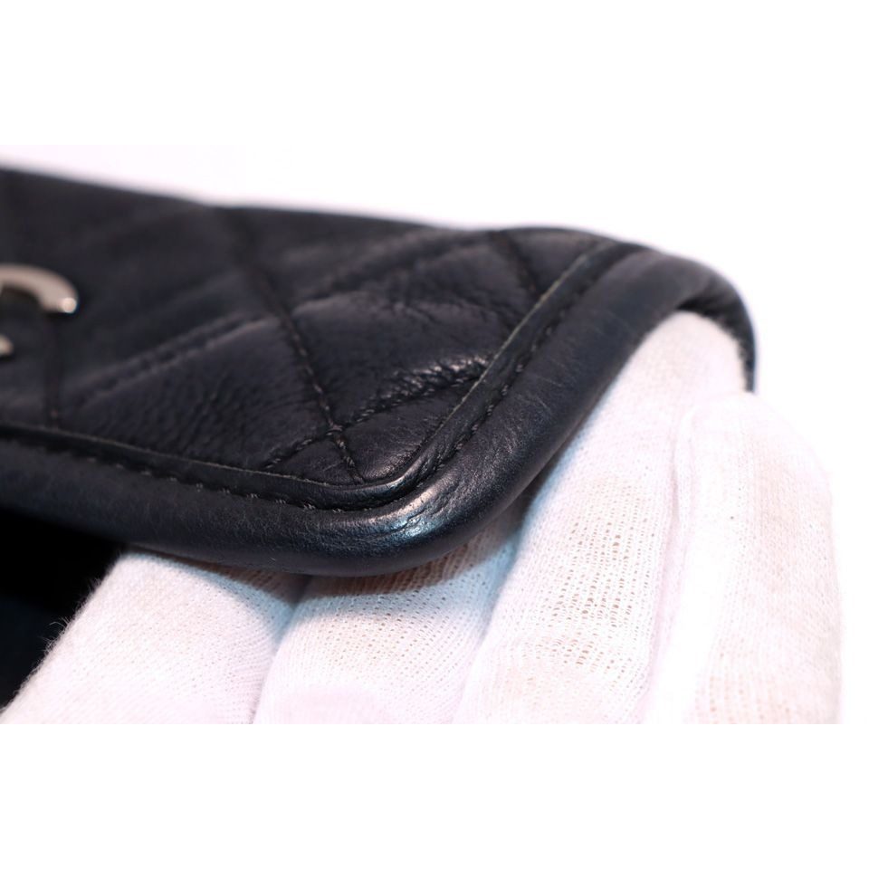 Chanel Quilted Leather Chain Shoulder Bag Pouch — view 11
