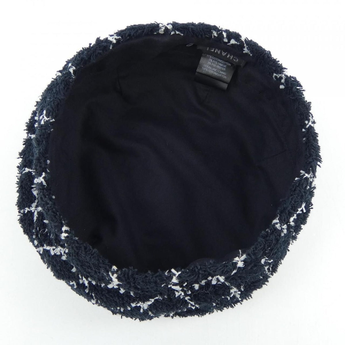 Chanel Cap Cotton White Navy — view 5