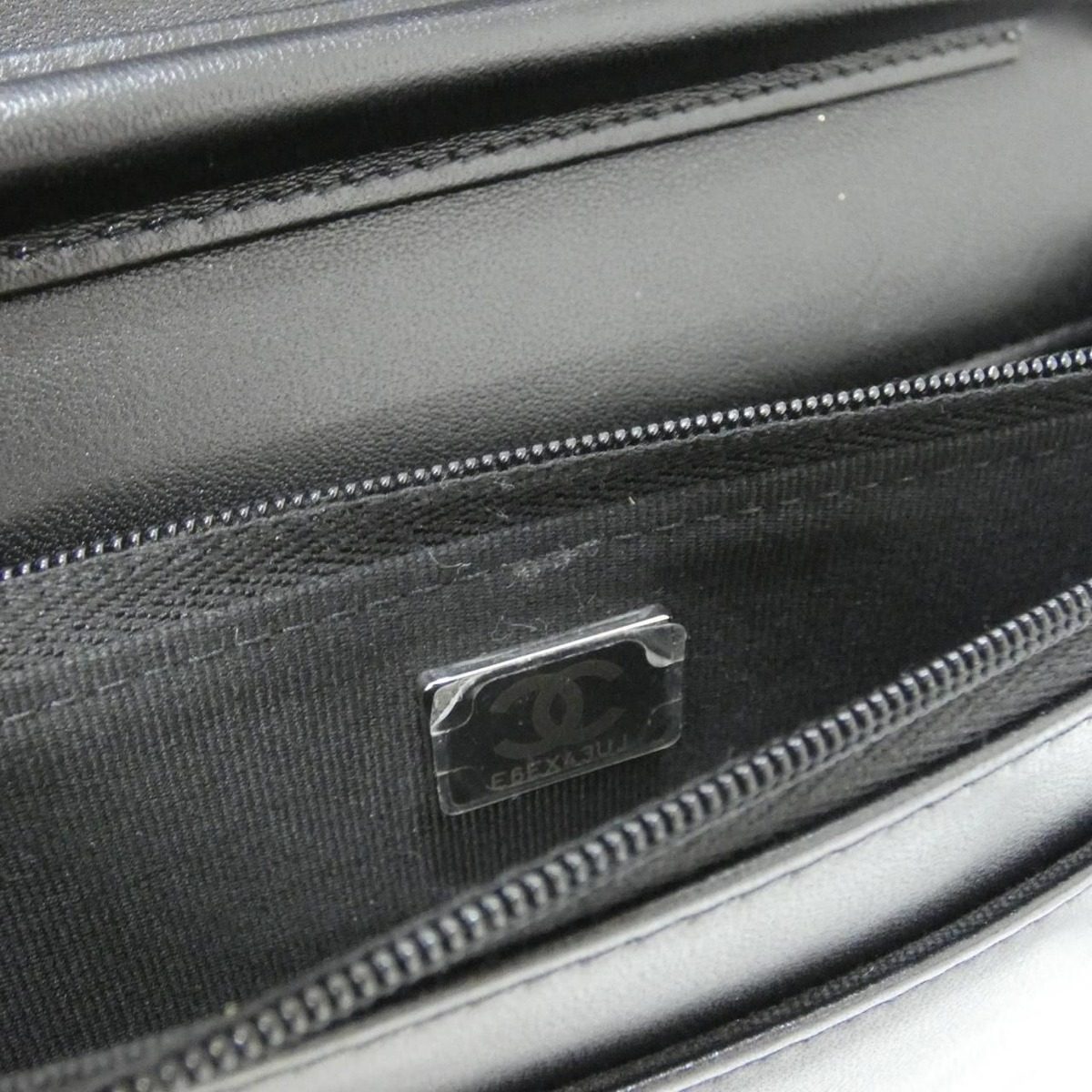 Chanel Chain Wallet Silver — view 9