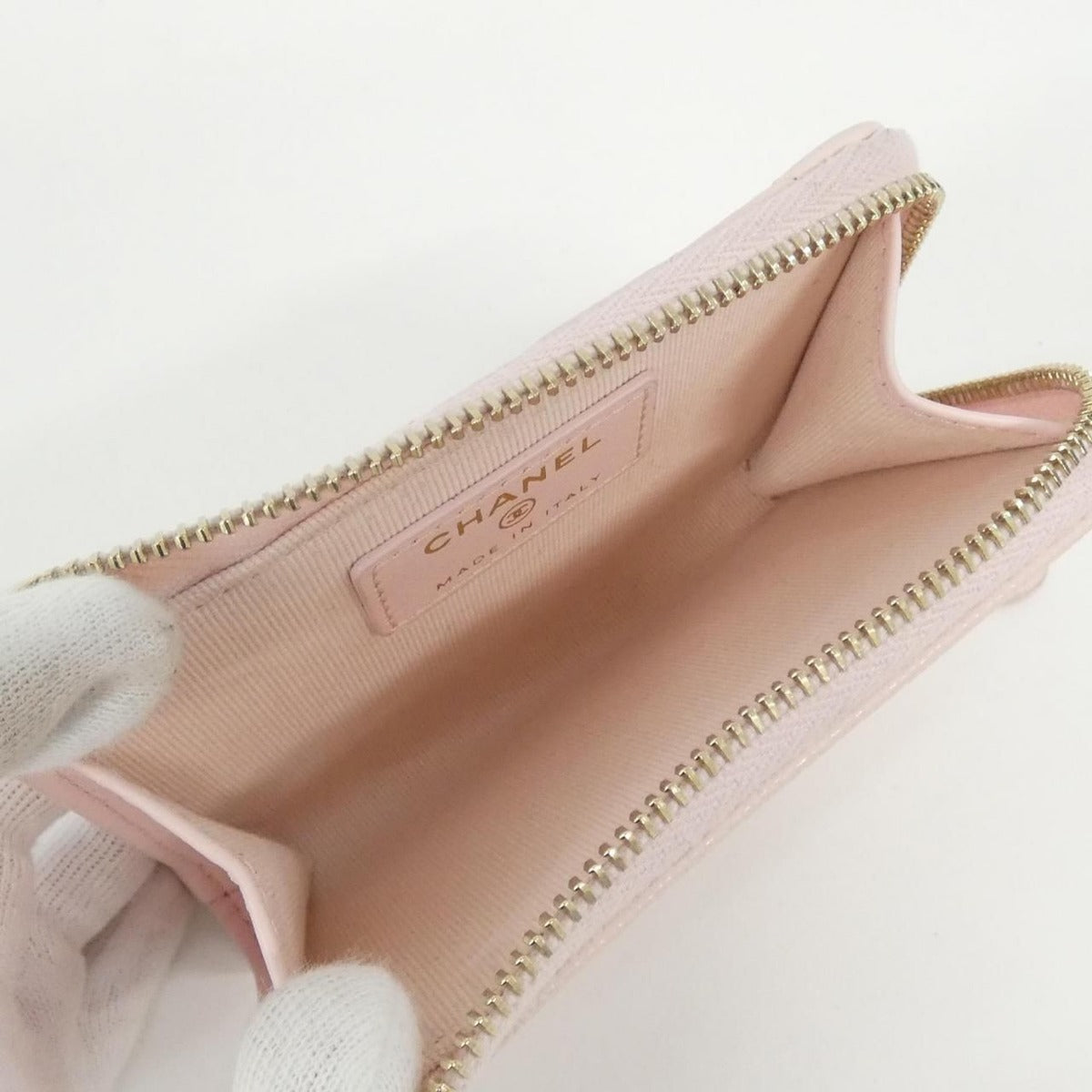 Chanel Timeless Classic Card Holder — view 9