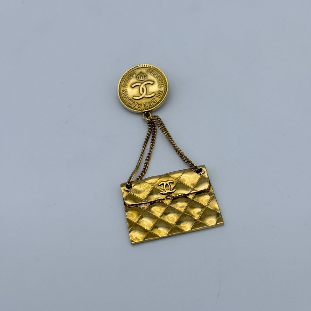 Chanel CC Logo Quilted Bag Brooch Gold Vintage — view 12