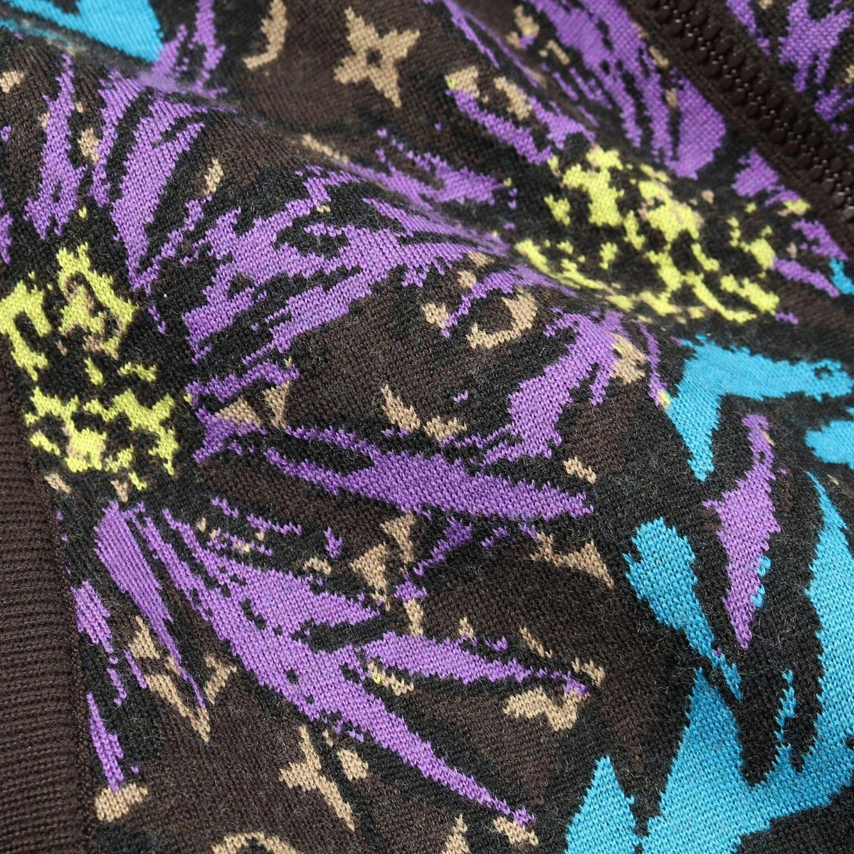 Louis Vuitton Monogram Thistle Knit Wool Jacket Brown Multi-color — view 8
