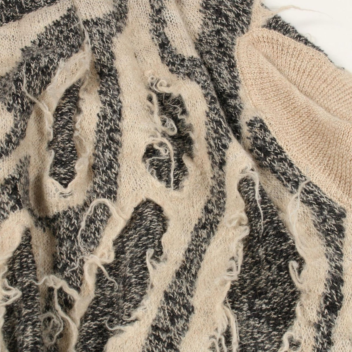 Louis Vuitton Pants Knit Bermuda Wool Fabric — view 9
