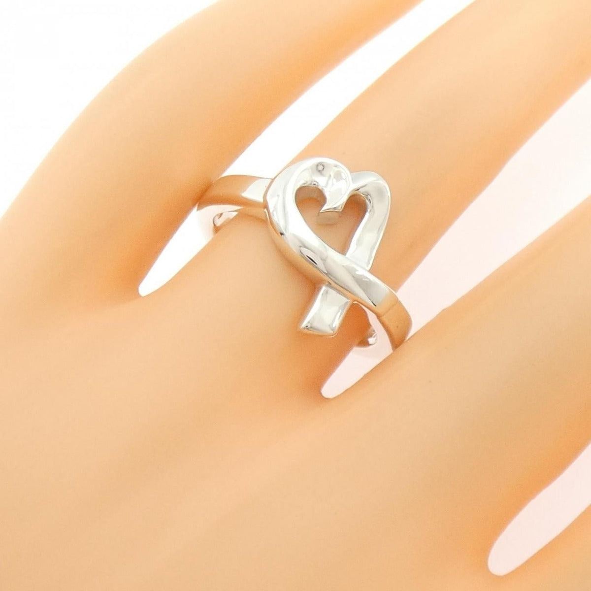 Tiffany & Co. Loving Ring — view 6