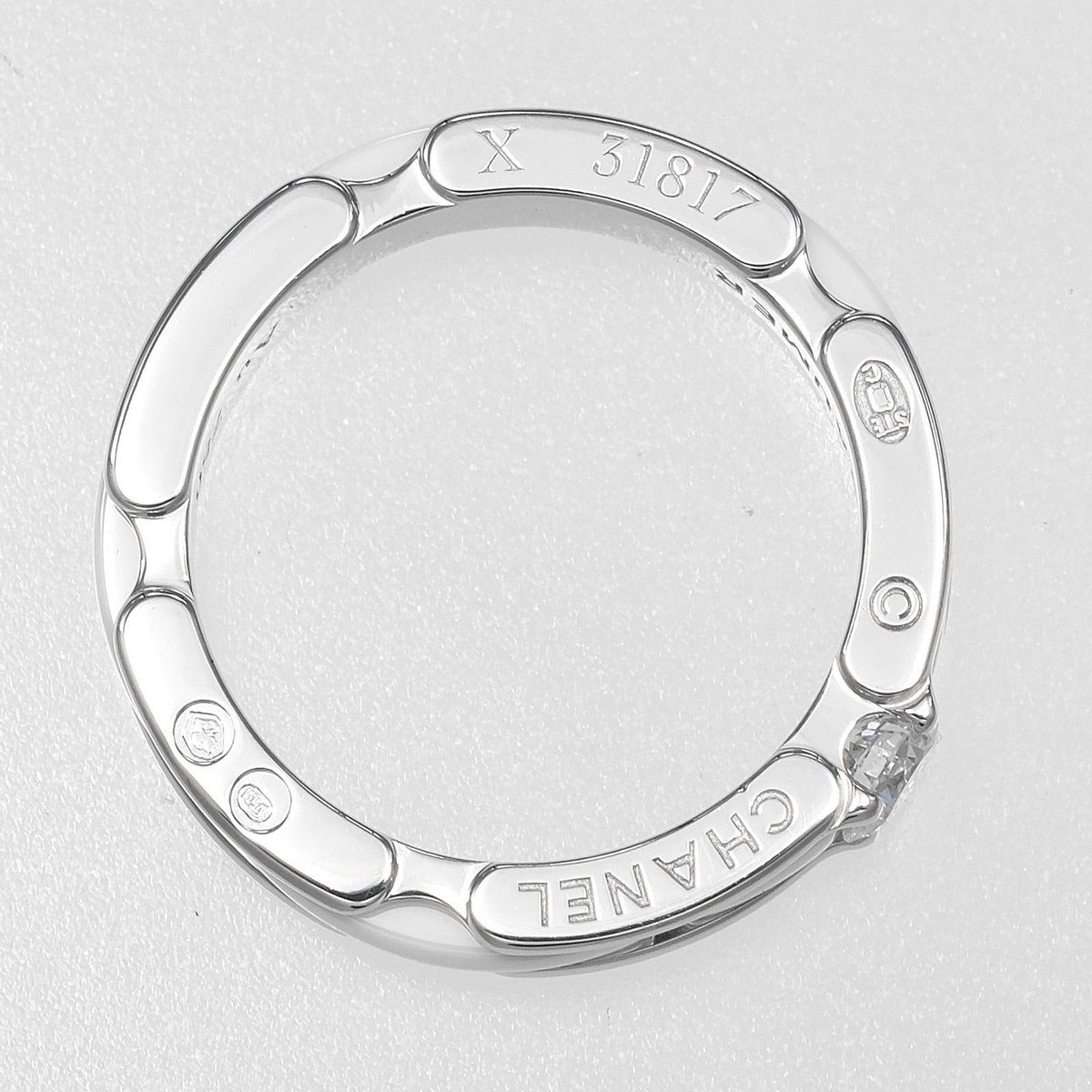 Chanel Ultra Small Gold Diamond Ceramic Ring — view 9