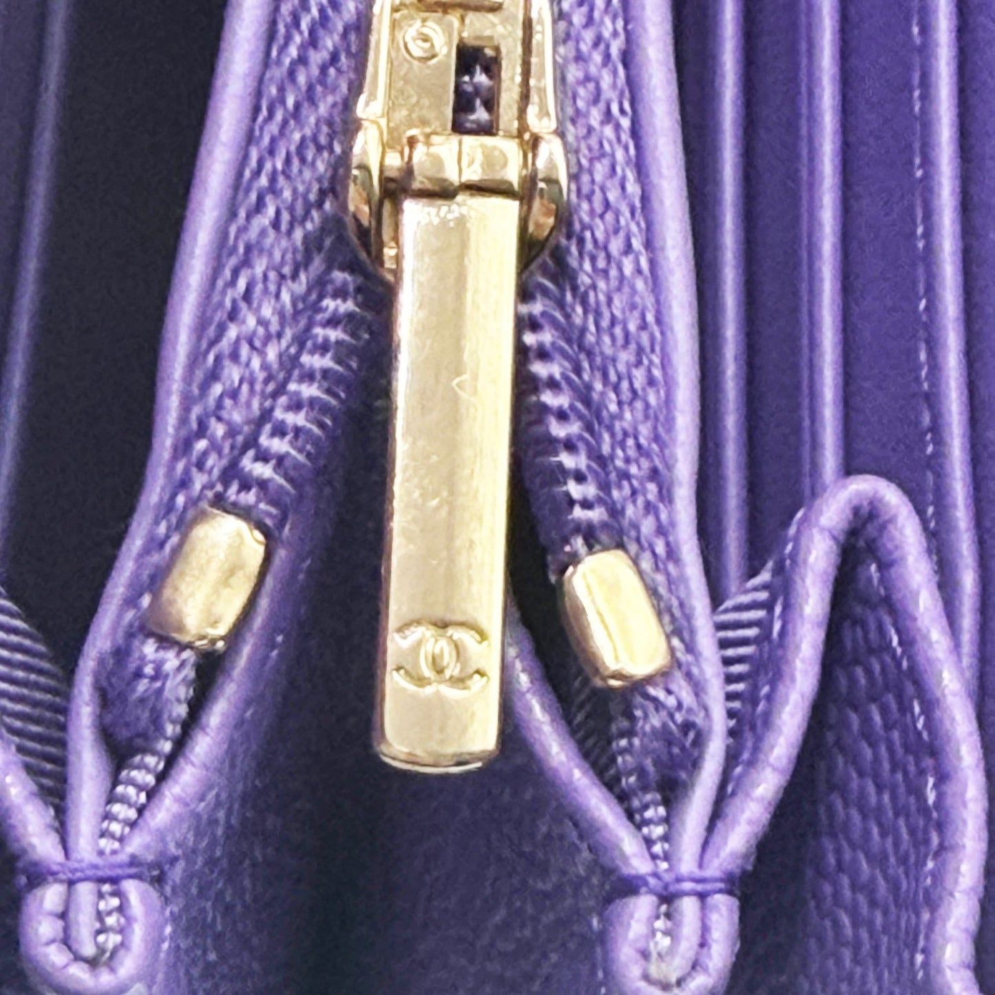 CHANEL CC Timeless Caviar Flap Wallet Chain Purse Purple Bag
