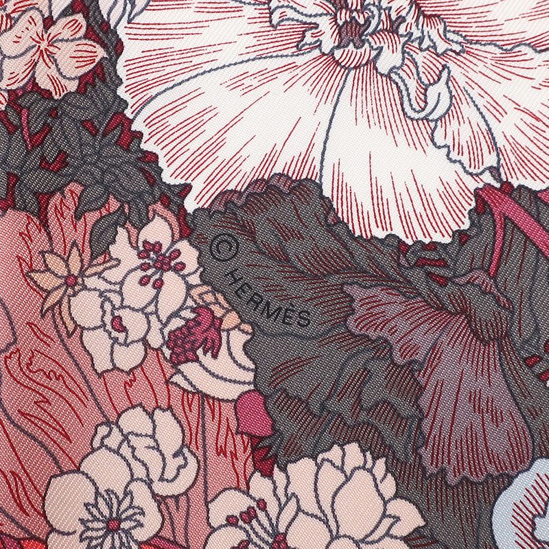 Hermes Scarf Carré 90 Carre Silk Rose Lipstick Viourose and Cream [robe Legere