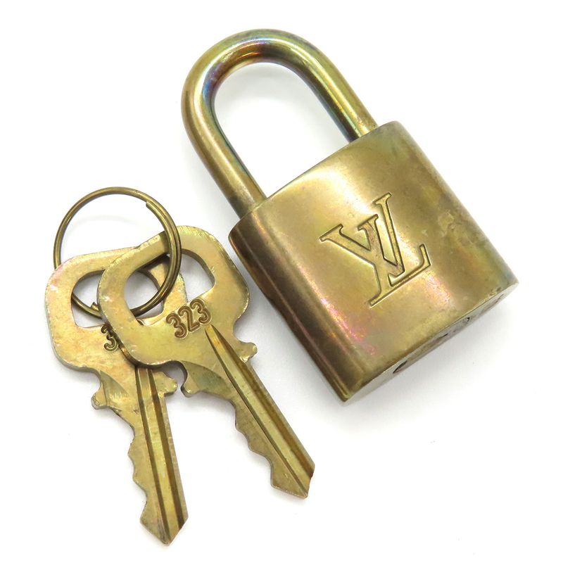 Louis Vuitton Handbag Speedy 30 Monogram Canvas Monogram Gold Hardware Brown