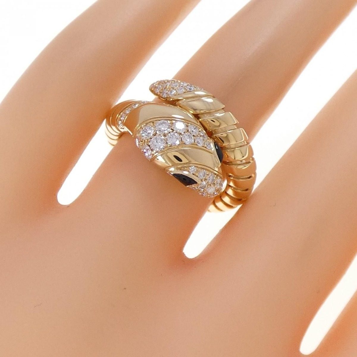 Bvlgari Serpenti Tubogas Ring — view 6