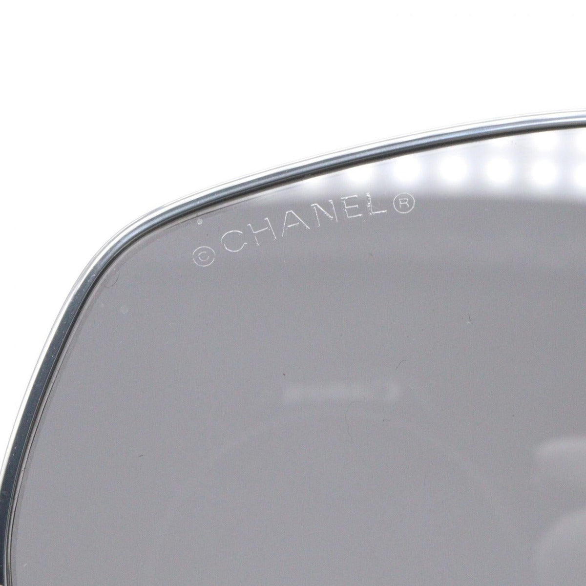 Chanel Sunglasses 108 33 Black — view 7