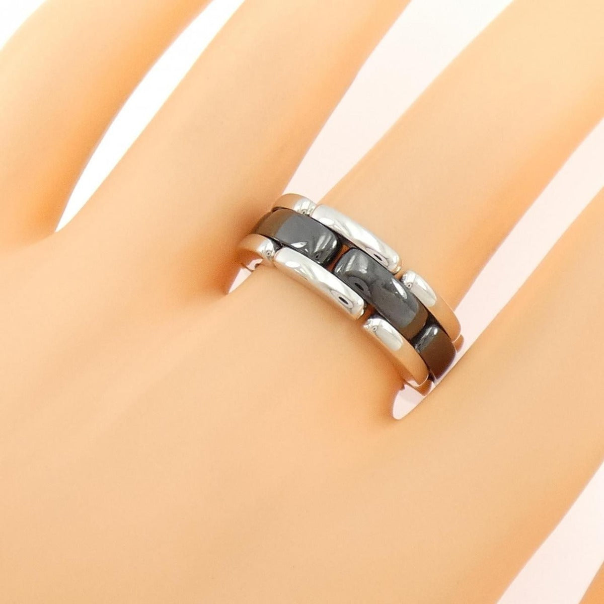 Chanel Ultra Collection Ring — view 5