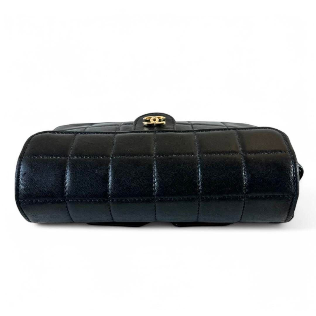 CHANEL 24K Vintage Chocolate Bar Bag Lambskin Leather Quilted Purse