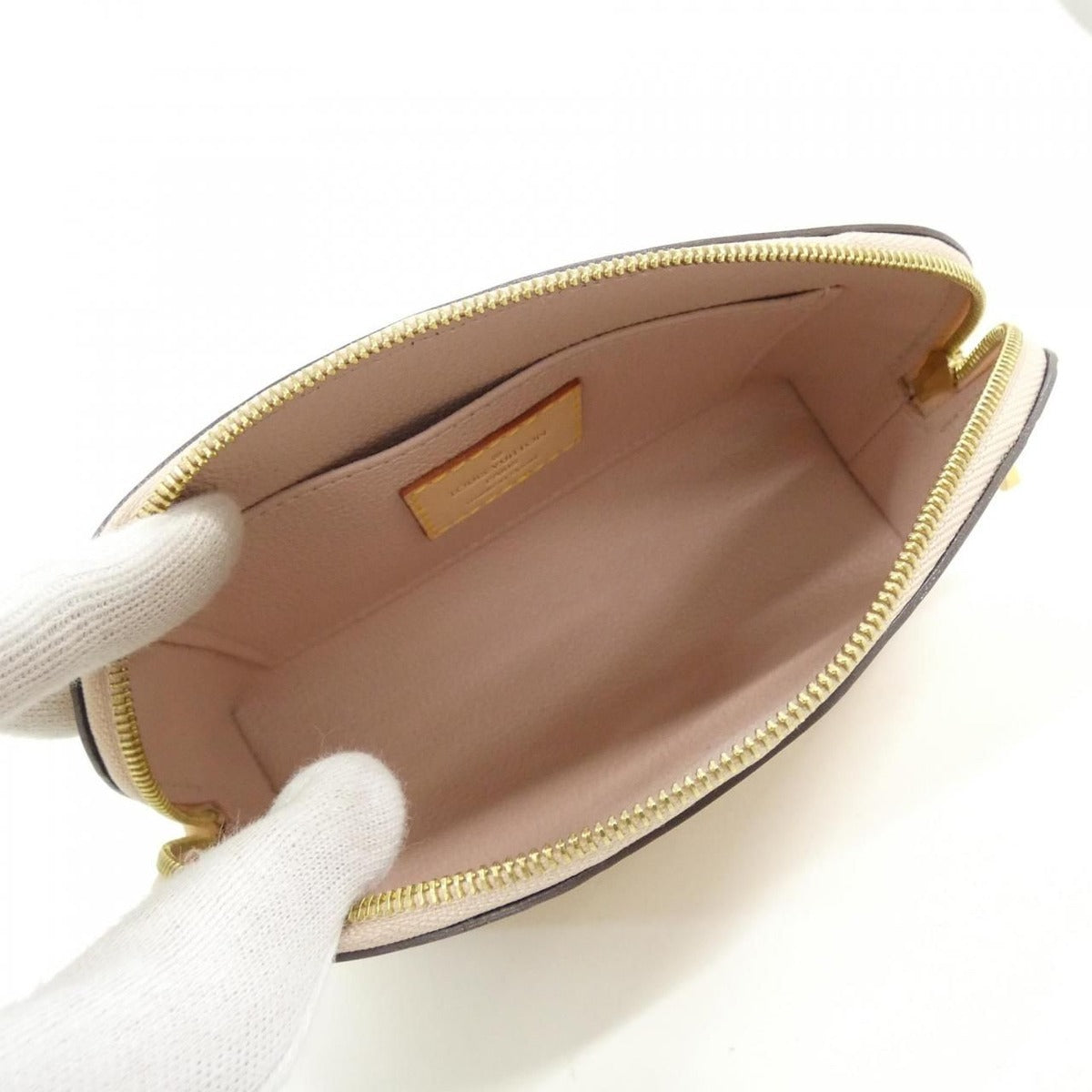 Louis Vuitton Vernis Pochette Cosmetic Pouch — view 4