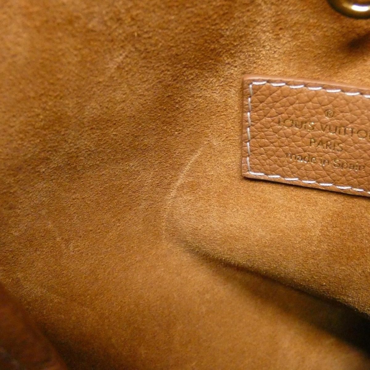 Louis Vuitton Locky Hobo PM Shoulder Bag — view 7