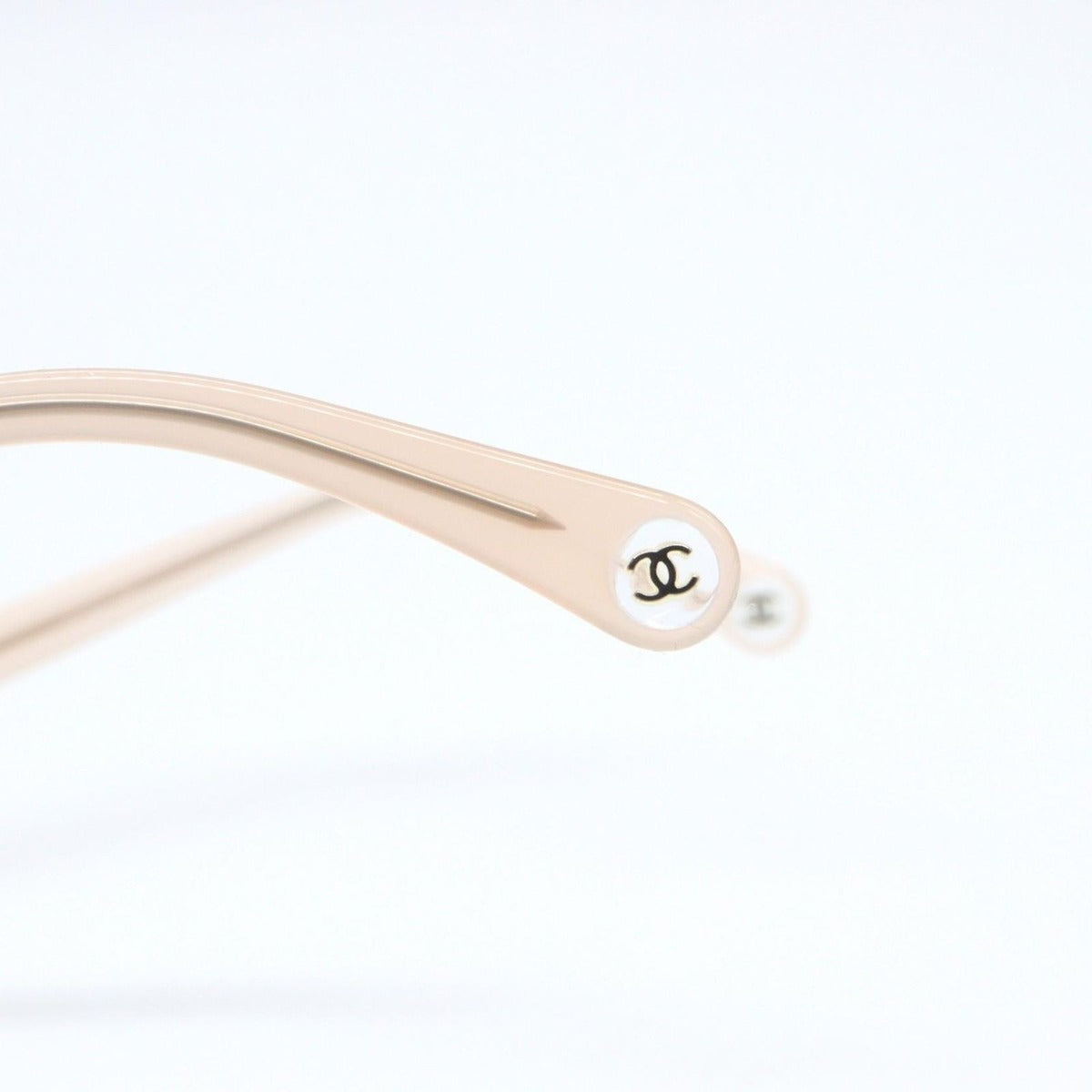 Chanel Sunglasses Pink — view 8