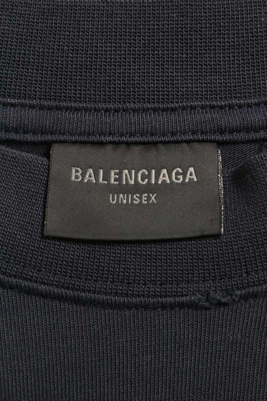 Balenciaga 23AW 739028 Tpvd5 BE KIND Print Damaged T-shirt Men 1