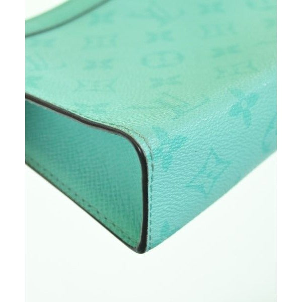 Louis Vuitton Shoulder Bag — view 11