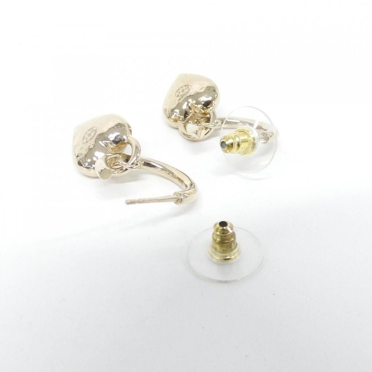 Chanel Earrings Gold — view 3
