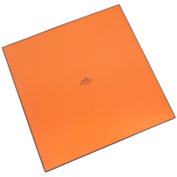 Hermes Tableware Chasse Green Dog Plate Porcelain White and Green Green Golden