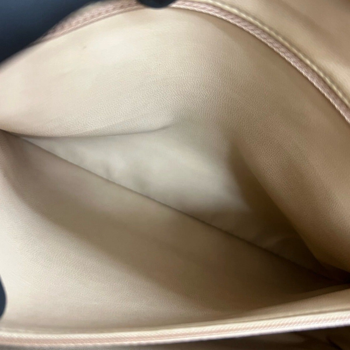 Chanel Vintage Triple Coco Caviar Leather Chain Tote Beige — view 10