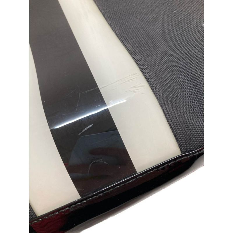 Gucci Shoulder Bag Enamel Canvas 200047