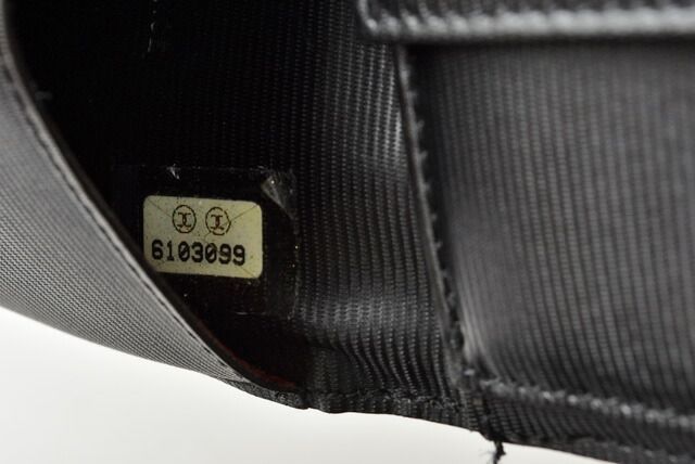 Chanel Preowned Wallet Men's Chanel Foldable Wallet Old Travel Line Black