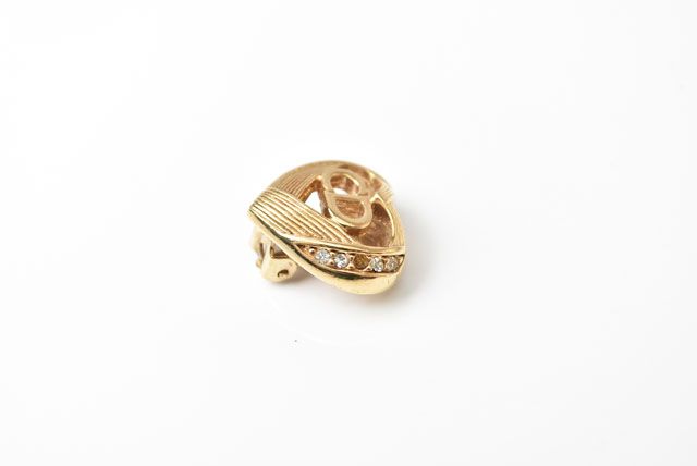 Christian Dior Earring Vintage Heart Motif Rhinestone Gold 230750