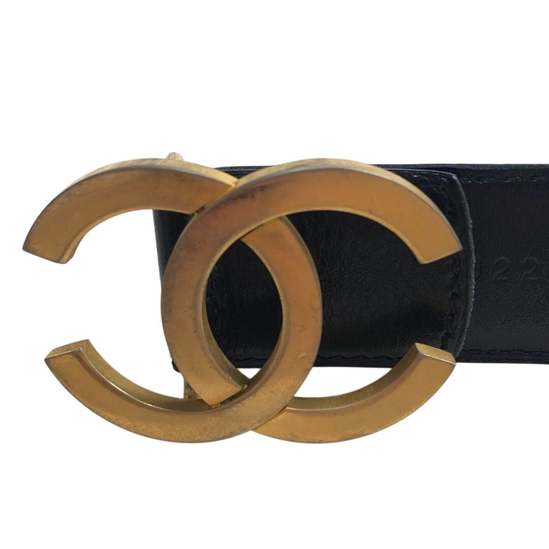 CHANEL Vintage CC Logo Black Leather Belt Gold Buckle