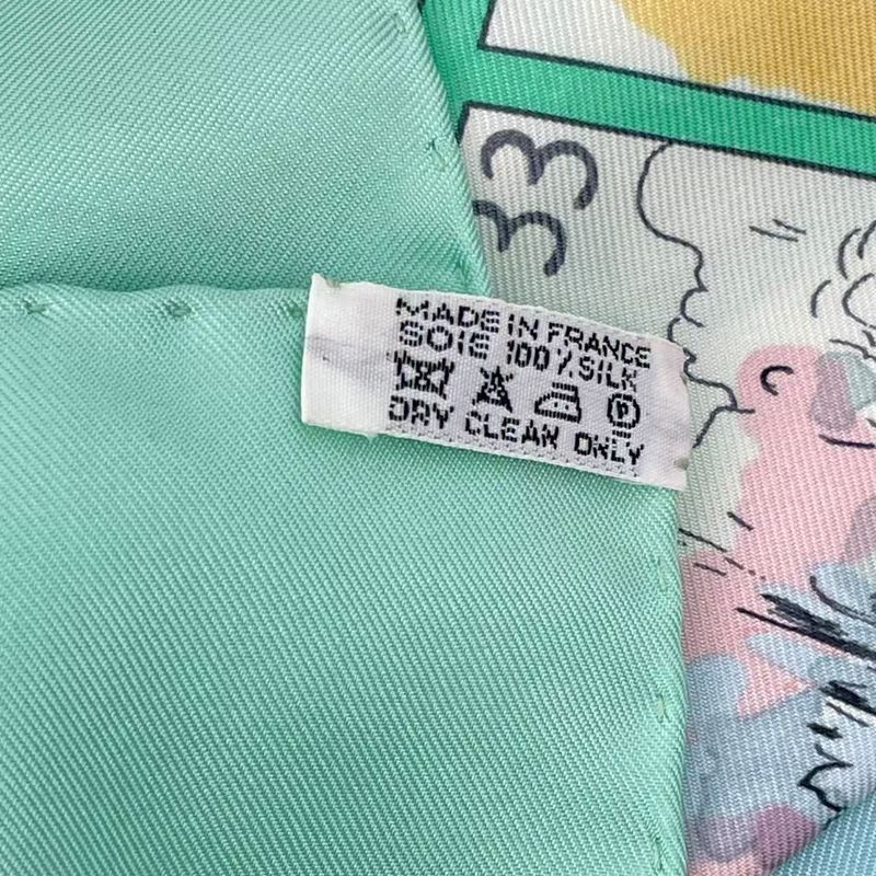 Hermes Carre 90 Le Jeu Des Petits Bonheurs Small Happy Game Scarf Silk Green