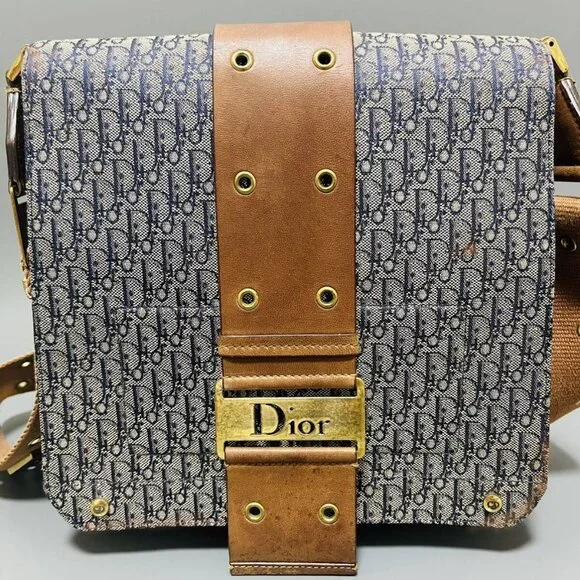 Christian Dior Monogram Street Chic Messenger Shoulder Bag Leather Tan